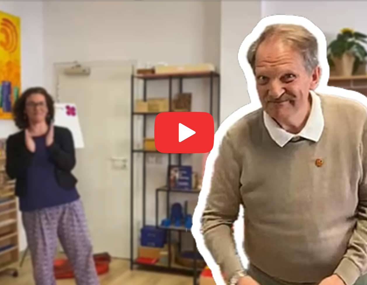 Bürgermeister Fritz-Georg Streichert bei seiner Rede zur Eröffnung des MONTESSORIheute Instituts für Montessori- und Heilpädagogik in Müncheberg